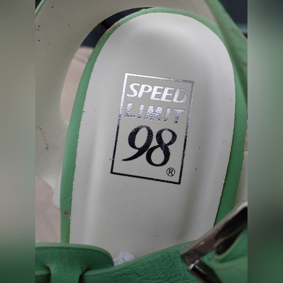 NEW GREEN BLOCK HEEL SANDALS SIZE 10 - Picture 7 of 7